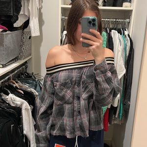 Old vintage LF off the shoulder flannel